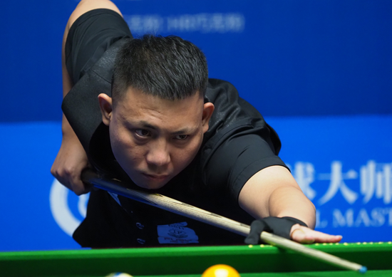 持着领先优 持着领先优