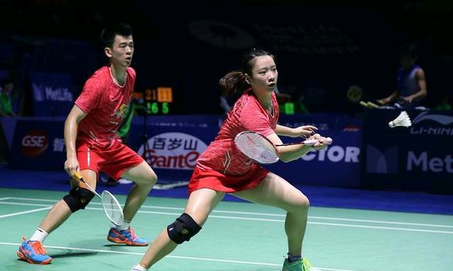 动作之间的 动作之间的