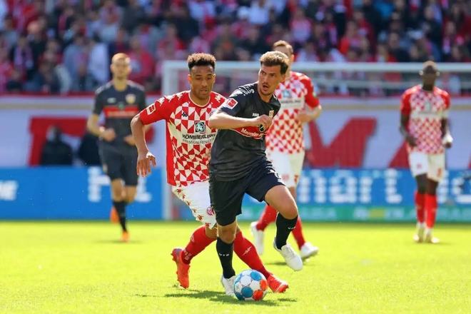 威胁到对方 威胁到对方