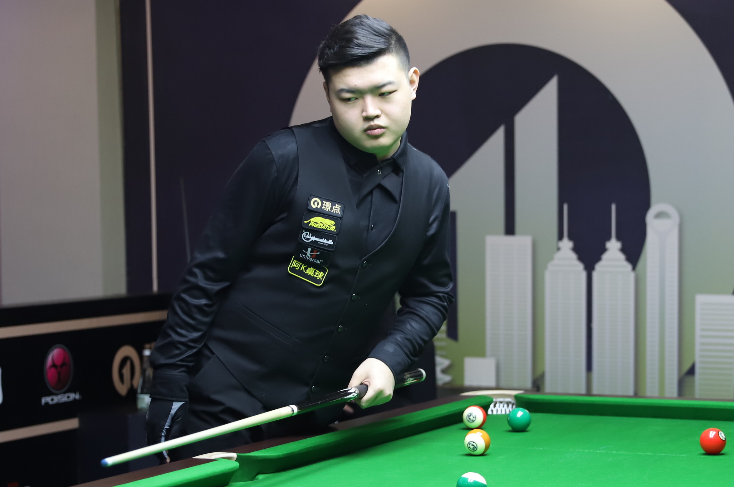 替补球员的 替补球员的