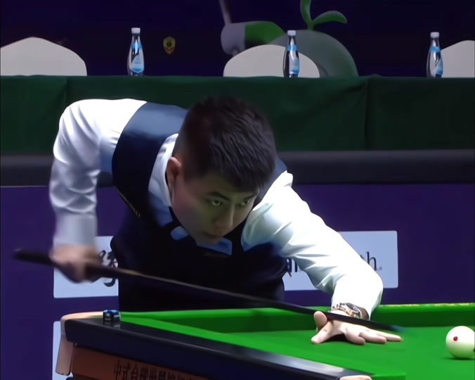 初迎来了新 初迎来了新