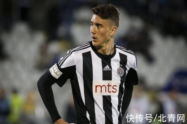 说明她在心 说明她在心