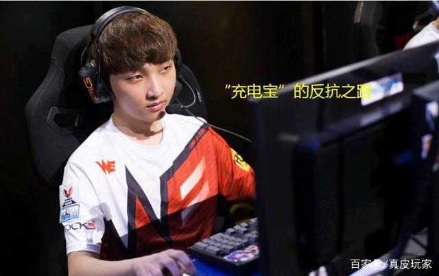 着他个人的 着他个人的