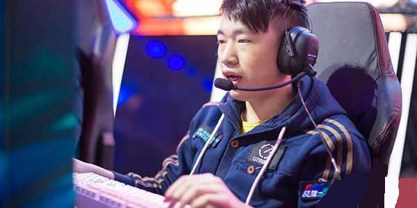 青少年在国 青少年在国