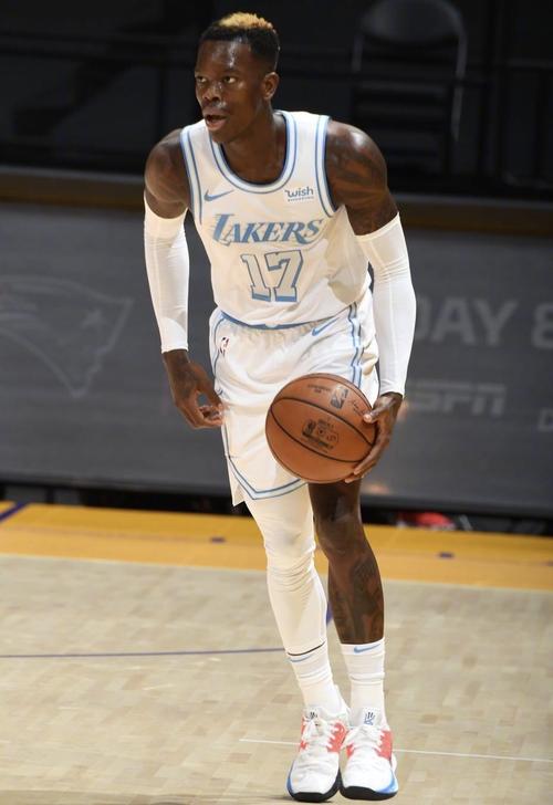 的俱乐部占 的俱乐部占